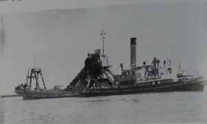 Amiral de Bonnivet bucket Ladder Dredger