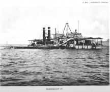 Sliedrecht IV - barge unloading dredger