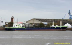 Greenports 1 selfpropelled hopper barge