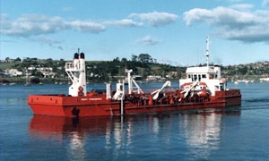 Port Frederick - trailing suction hopper dredger
