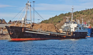 STRAUMVIK hopper barge