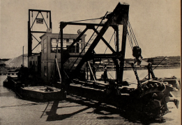 Picture from Magazine "Construction" - No 4, April 1965