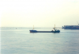 split barge 57
