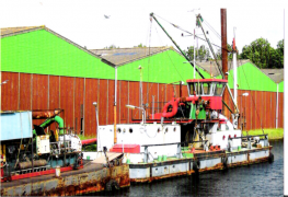 Stad Hasselt barge unloading dredger