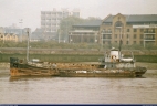 Wear Hopper No 3 on river Thames May 2002